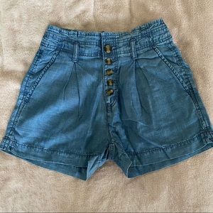 AE High-Waisted Chambray Short